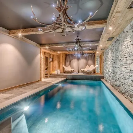 Lovely Chalet With Pool Holiday home *